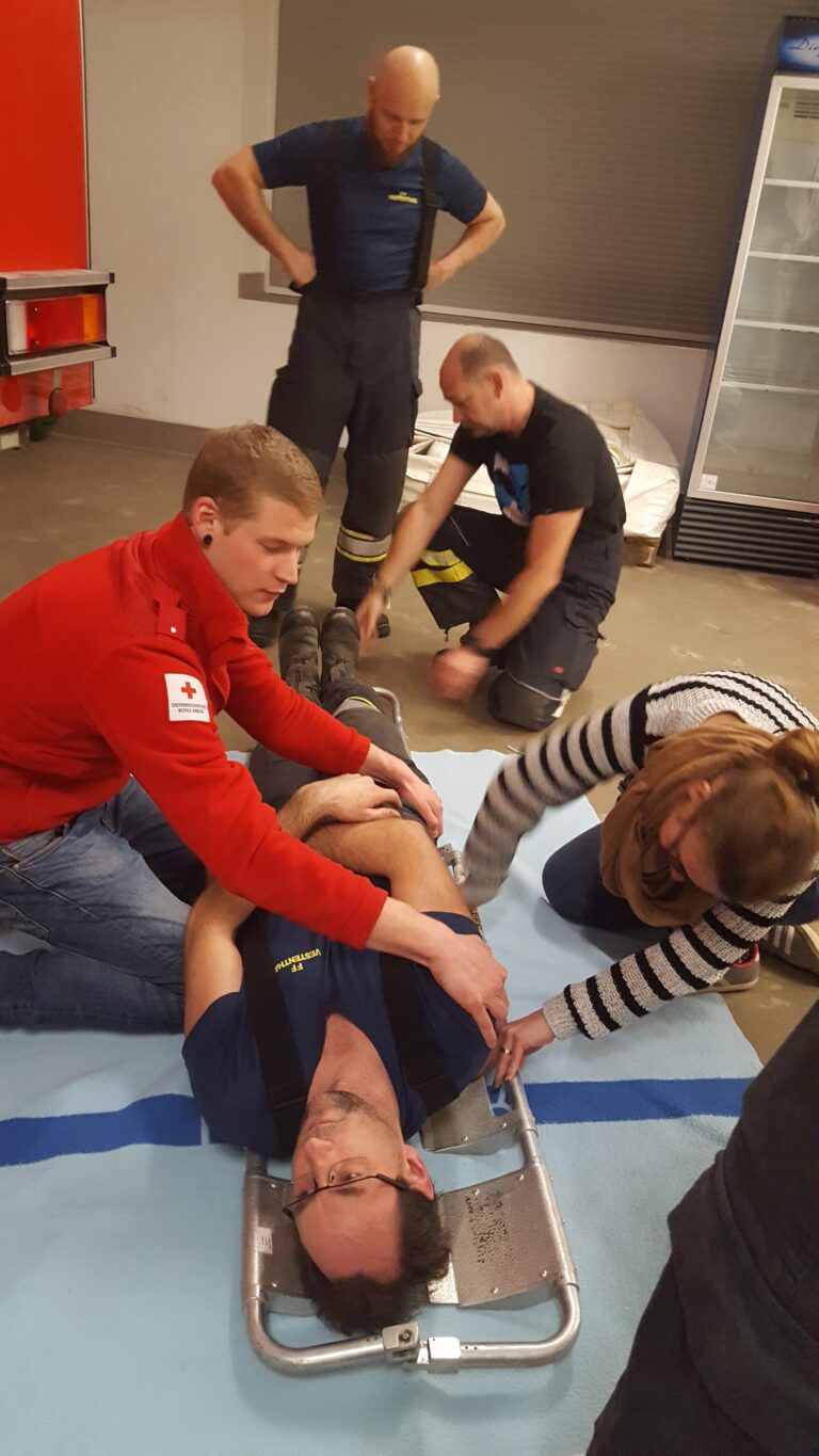 Übung Erste Hilfe
